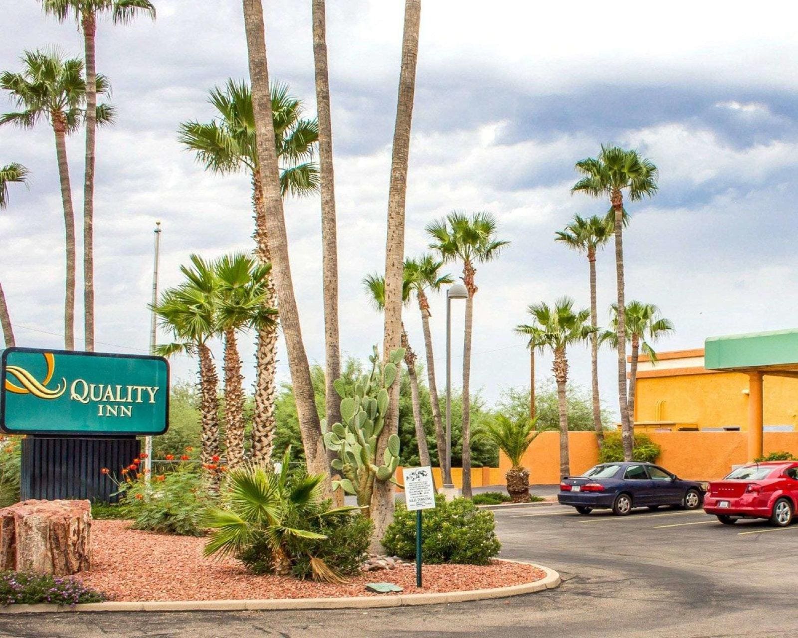 Motel 6 Tucson AZ Airport Kino Sports Complex - photo 3
