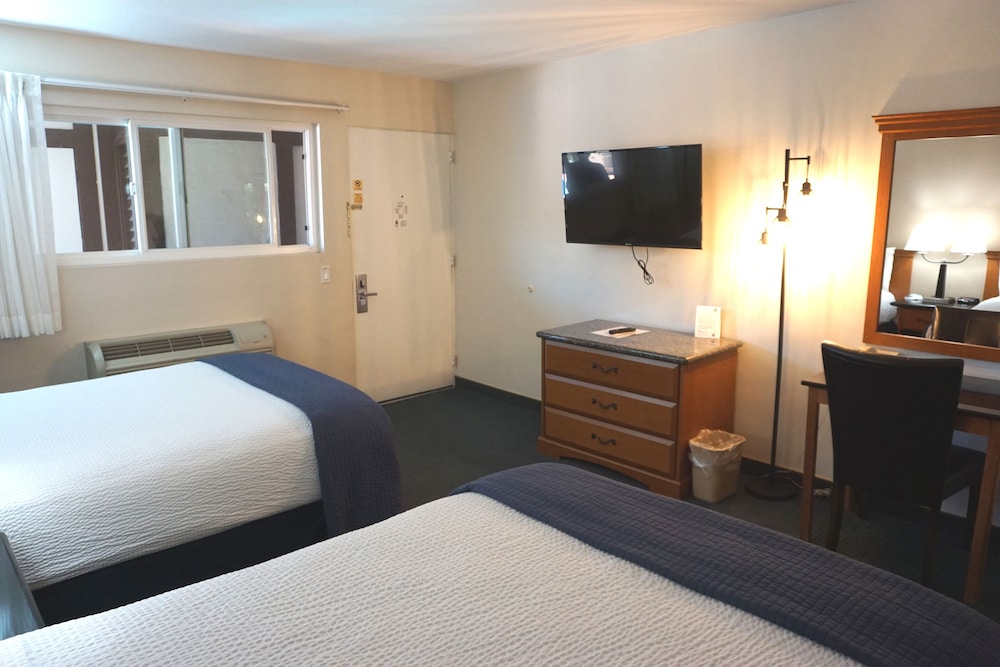 King Frederik Inn - photo 35
