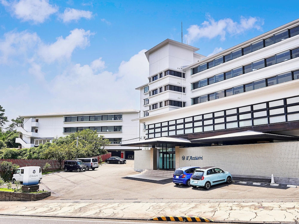 Il Azzurri - carbon neutral hotel in Izu