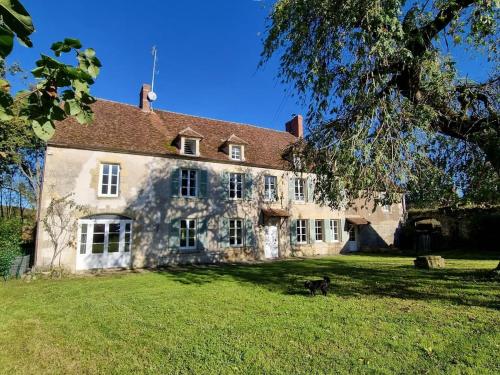 Le Moulin de Mon Pere 20 Pers Piscine Campagne. - carbon neutral hotel in Unknown City