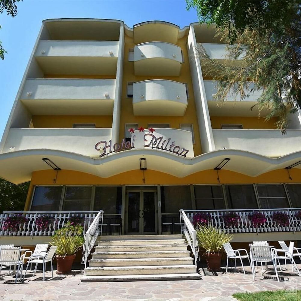 Hotel Milton - last minute hotel in Rimini