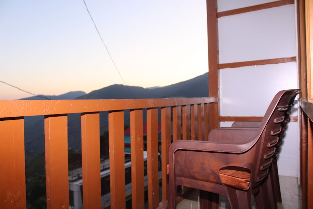 Hotel Cloud Hills in Dharamsala, India