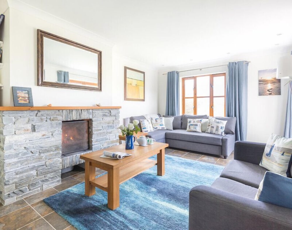 Lundy Cottage — 4-Star Luxury Hotel in Wadebridge, United Kingdom