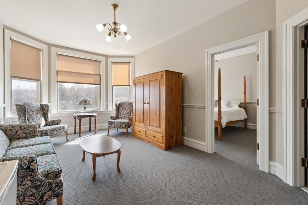 The Audubon Hotel and Event Venue - photo 21