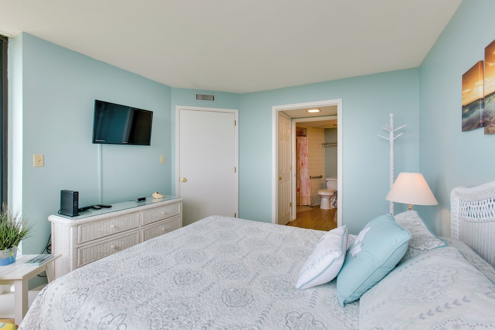 Sands Villa Resort - photo 19