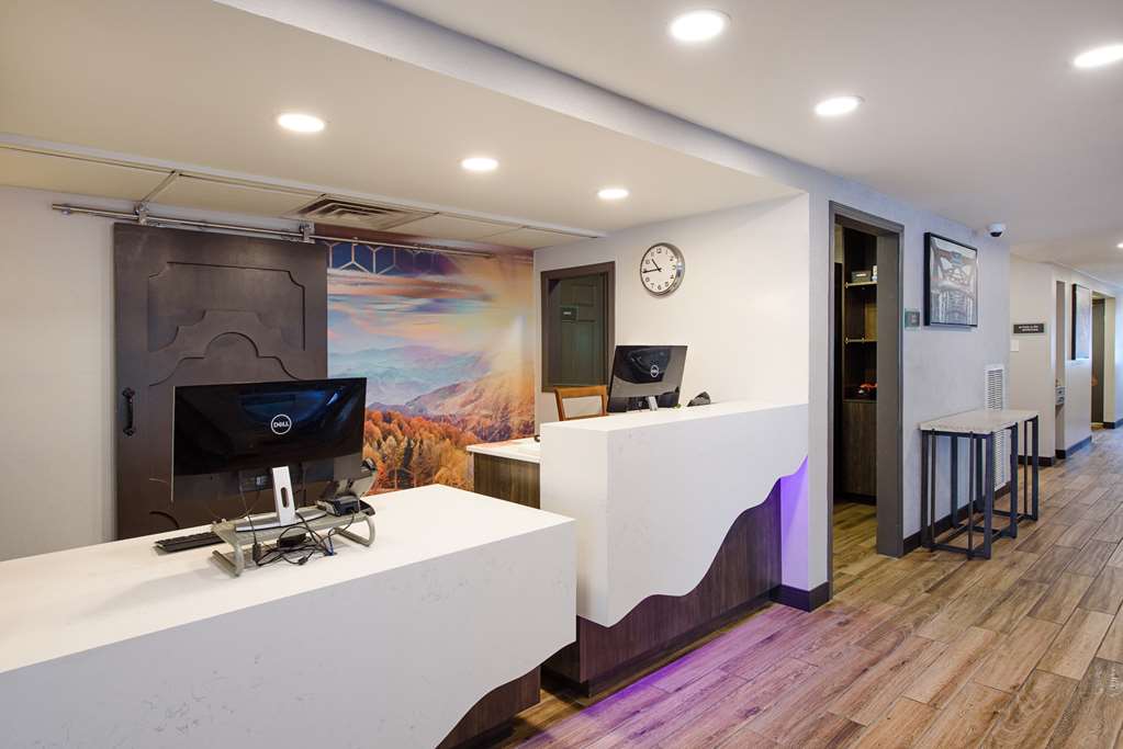 Best Western Fishkill Inn & Suites - photo 12