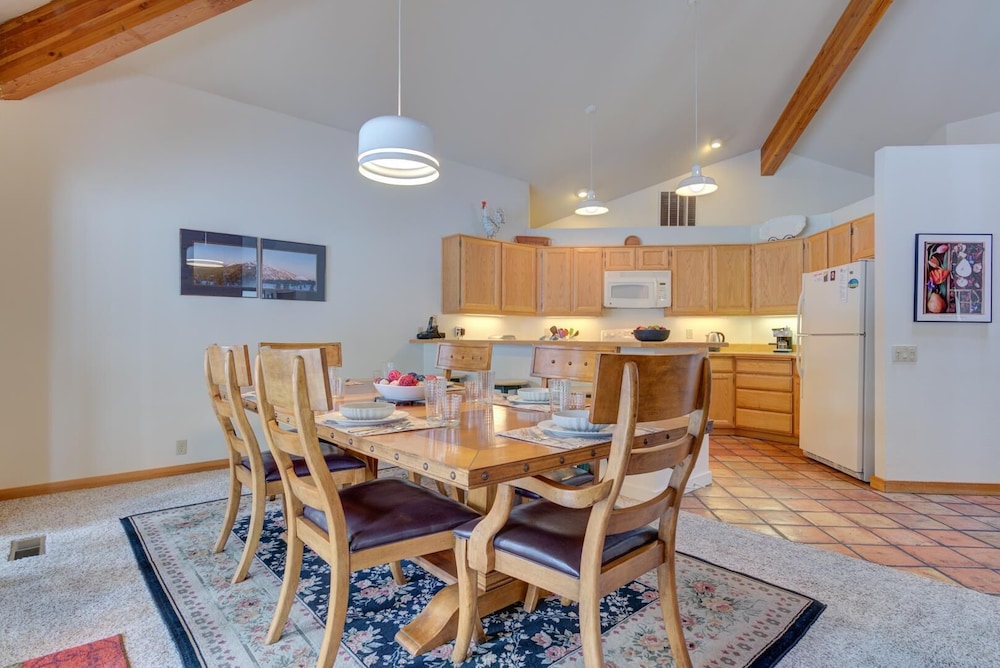 Awbrey Lane #7 by Village Properties at Sunriver - photo 37