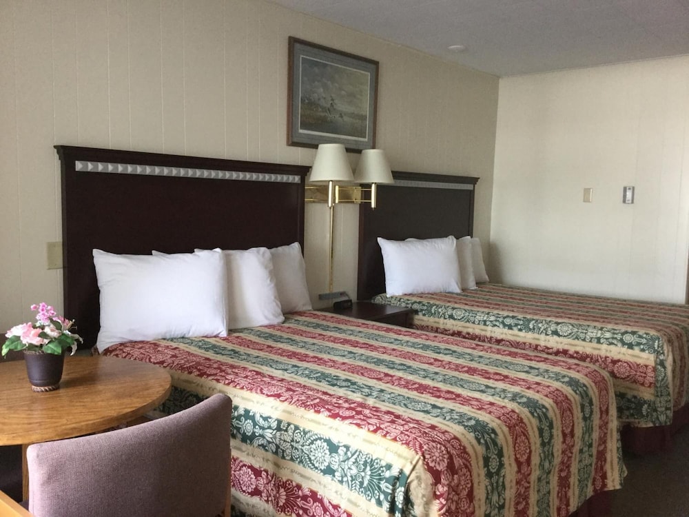 Inn Town Motel - photo 7