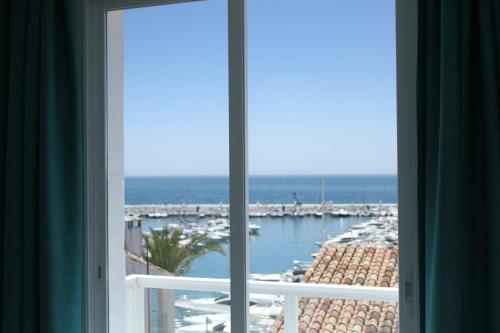 Puerto Banus Firstline with Sea and Marina Views — 4-Star Luxury Hotel in Marbella, Spain