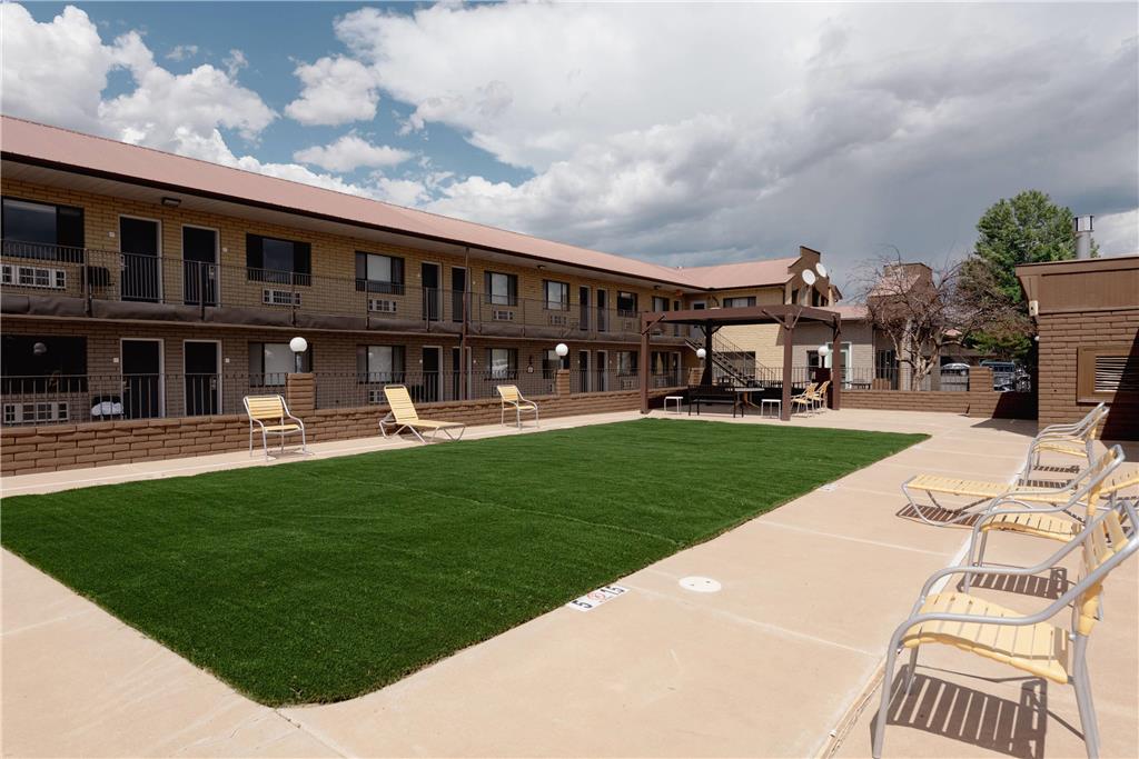 Econo Lodge Cortez near Mesa Verde - photo 53