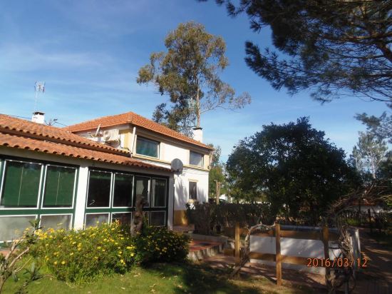 Quinta da Mimosa - carbon neutral hotel in Coruche