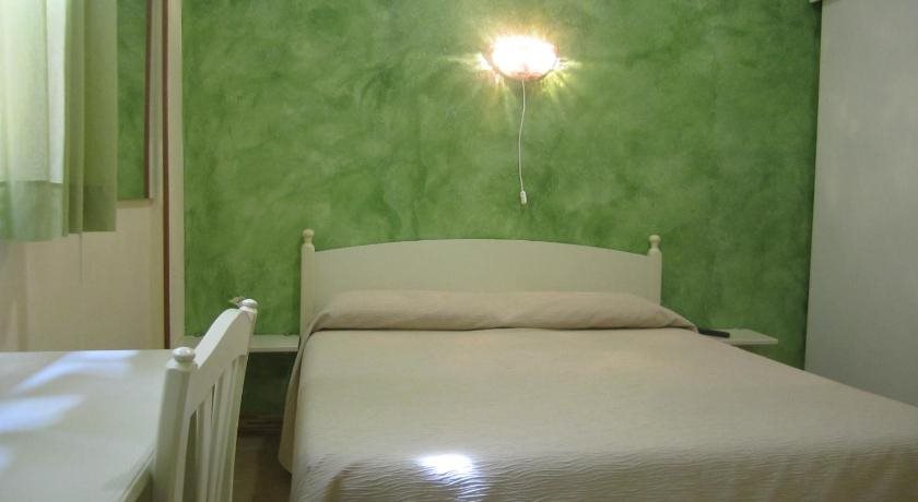 Night & Day — 4-Star Luxury Hotel in Ragusa, Italy