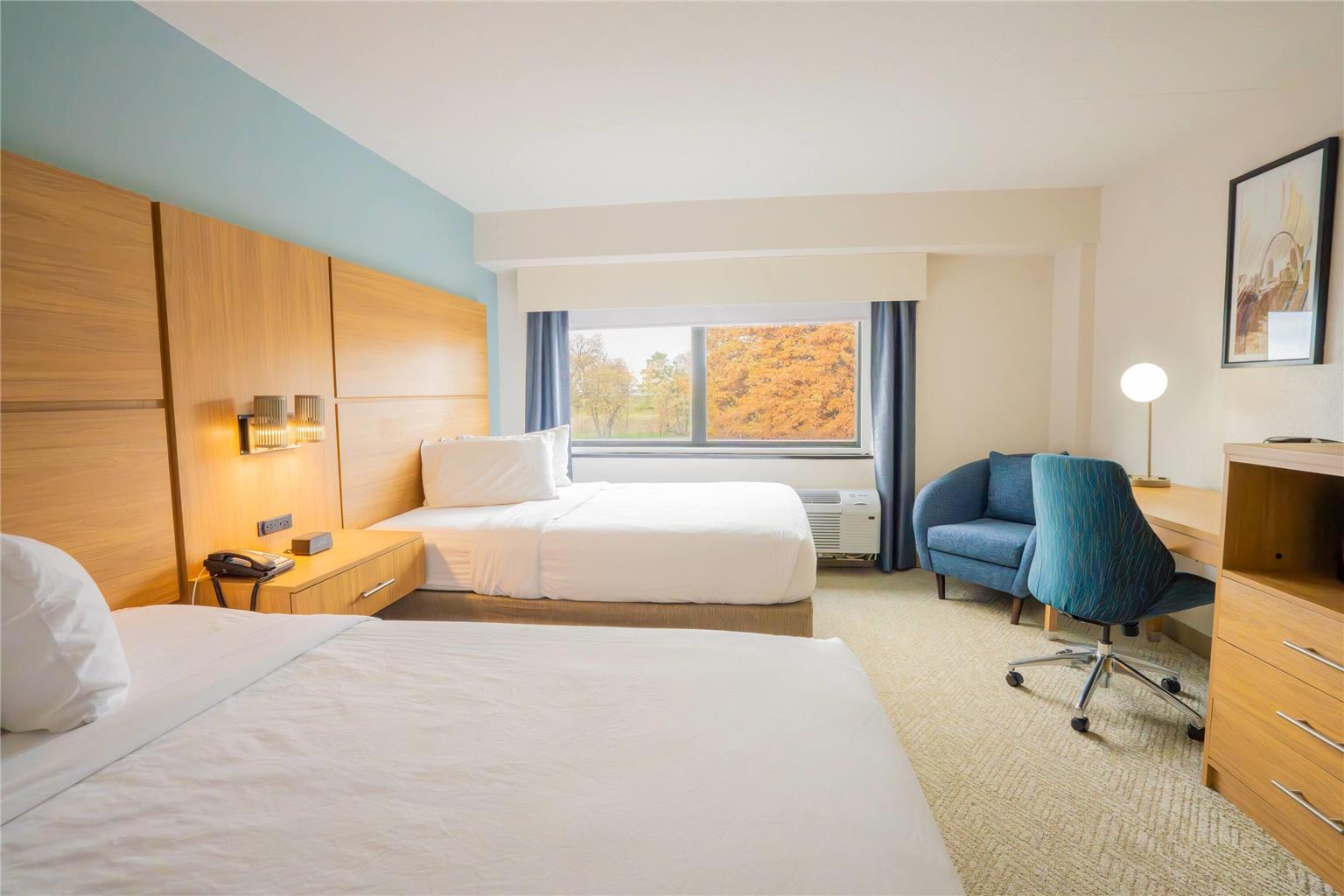 Elimwood Hotel a Ramada by Wyndham - photo 10