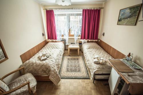 pokoje gościnne lepiej niż pensjonat Wanda in Szczawno-Zdroj, Poland