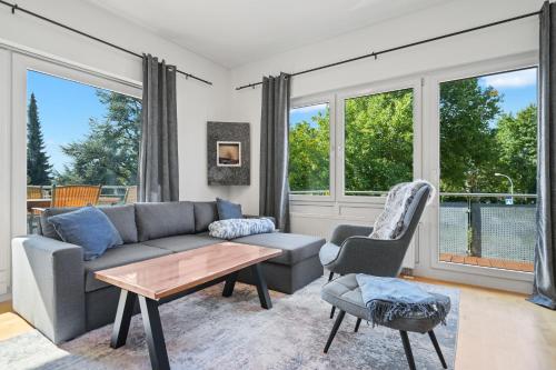 FeWo in LA Ferienwohnung mit 2 Schlafzimmer am Bodensee — 4-Star Luxury Hotel in Langenargen, Germany