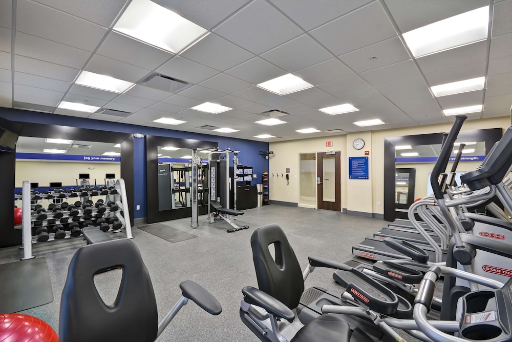 Hampton Inn Livonia Detroit - photo 21