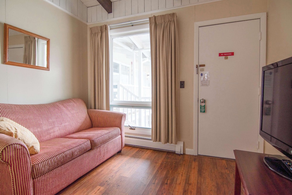 Ocean House Hotel & Motel - photo 162