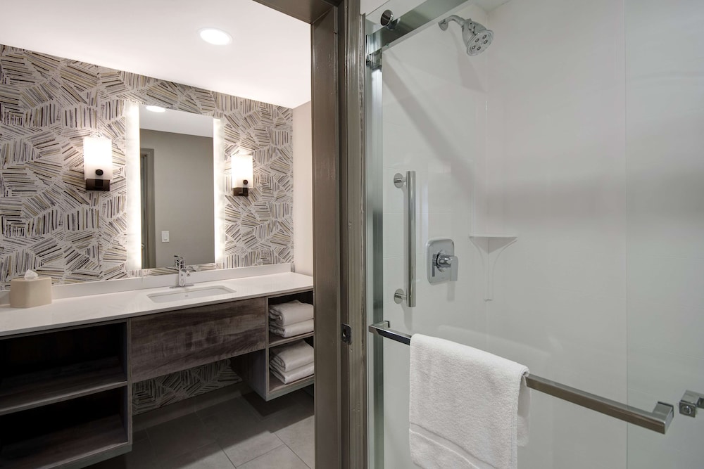 Homewood Suites by Hilton Lexington Hamburg - photo 36