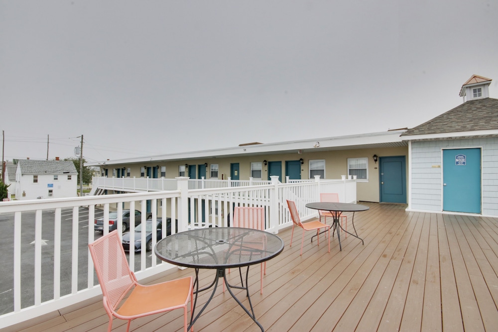 White Marlin Inn - photo 19