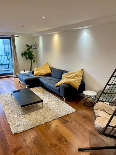 1 Bedrooom Flat located Angel Zone 1 London — 4-Star Luxury Hotel in London, United Kingdom