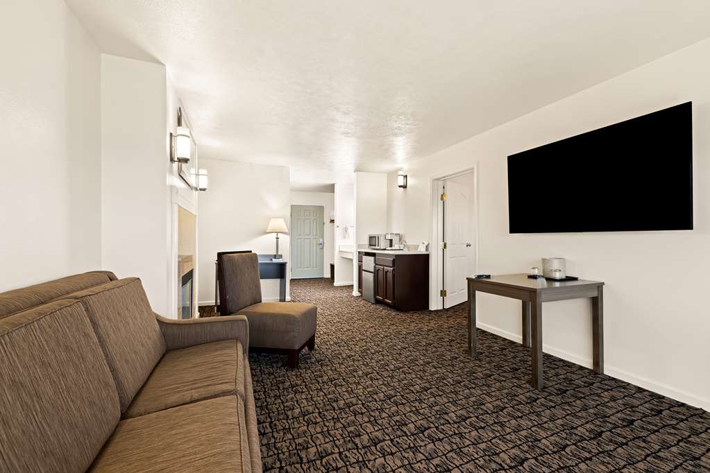 Best Western El Centro Inn - photo 19