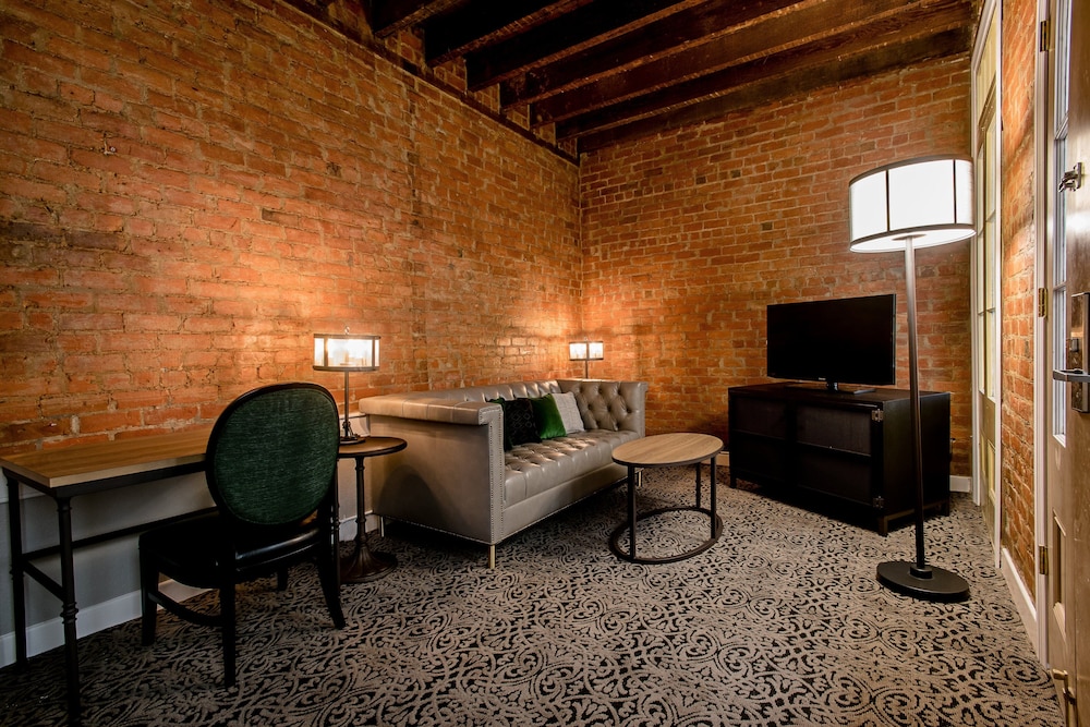 Holiday Inn French Quarter Chateau Lemoyne By Ihg - photo 15