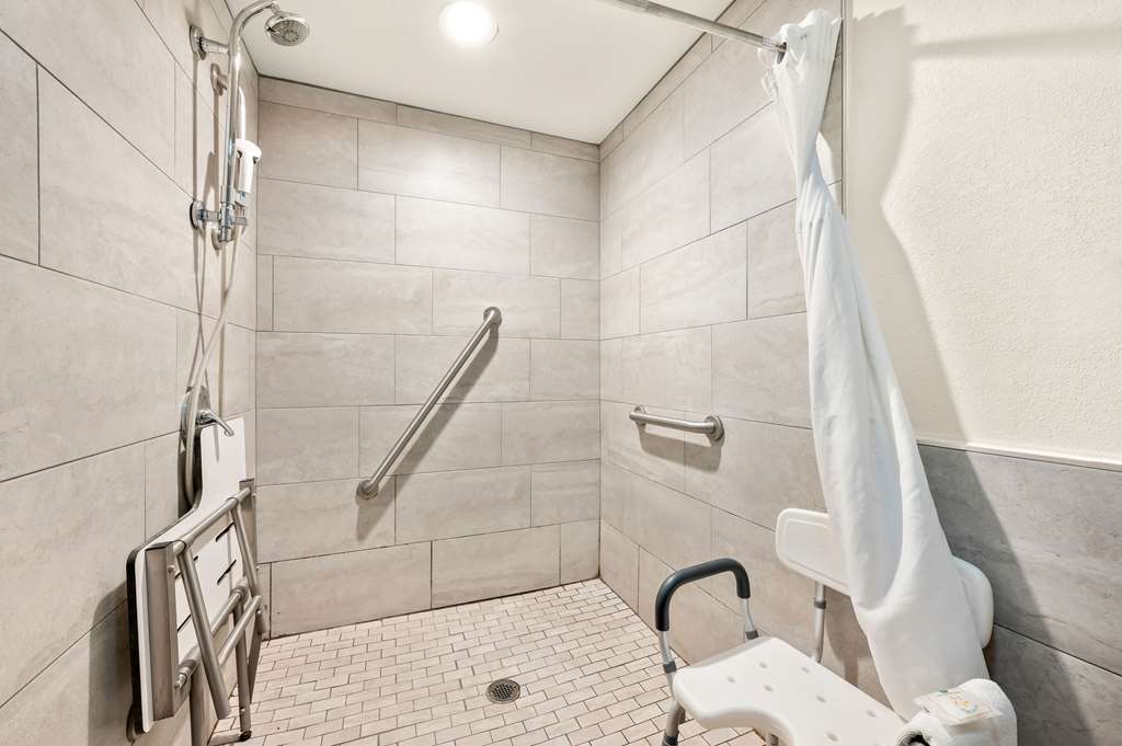 Quality Inn Pelham I 65 exit 246 - photo 30