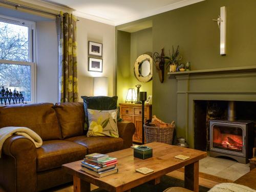 Cotlea East Cottage — 4-Star Luxury Hotel in Alyth, United Kingdom