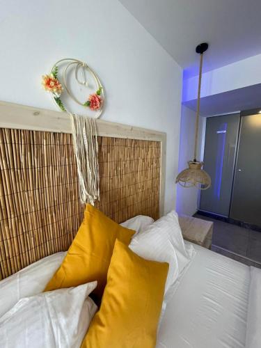 Ocean Dreams Suites By the Harbour