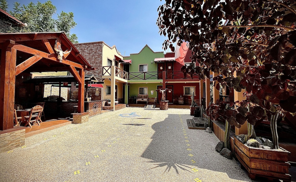 Hotel West Refugio - carbon neutral hotel in San Juan Del Rio