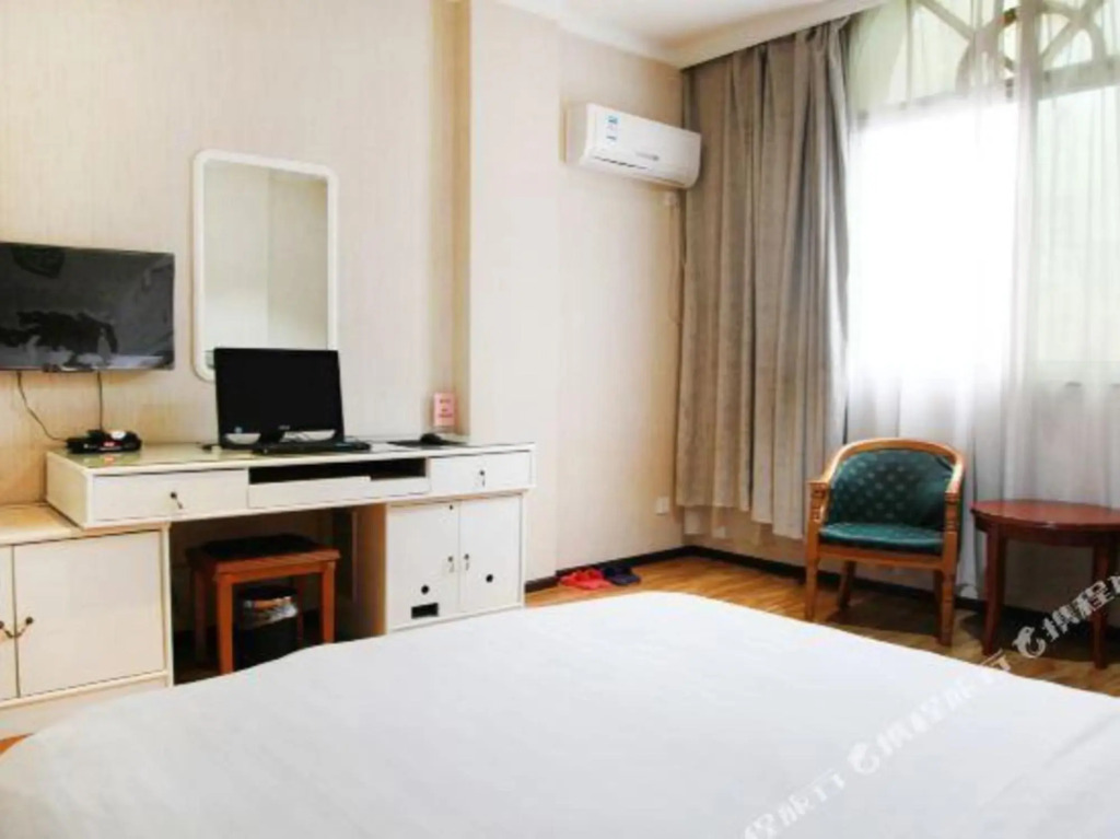 Luxing Hotel - last minute hotel in Wuhan
