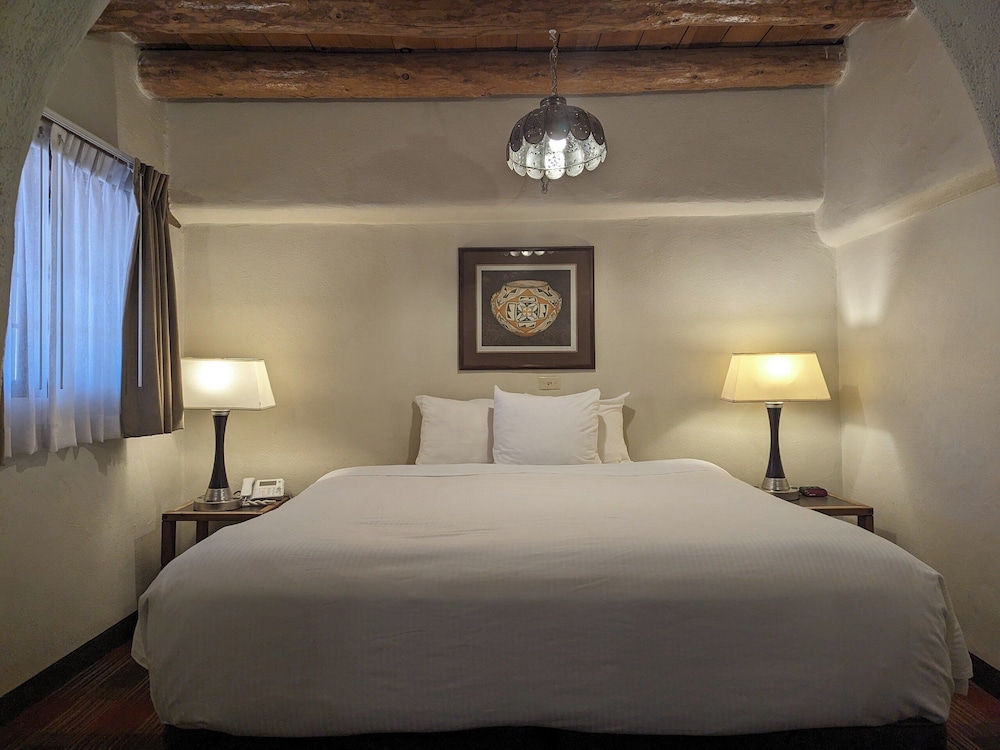 Sagebrush Inn & Suites - photo 36