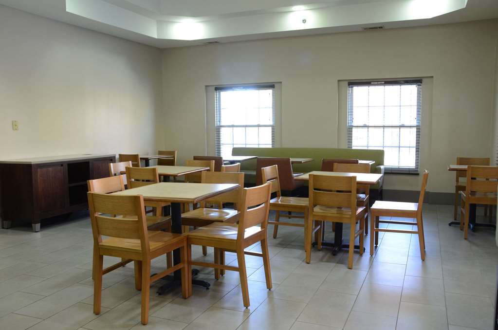 Country Inn & Suites by Radisson Buford at Mall of Georgia GA - photo 15