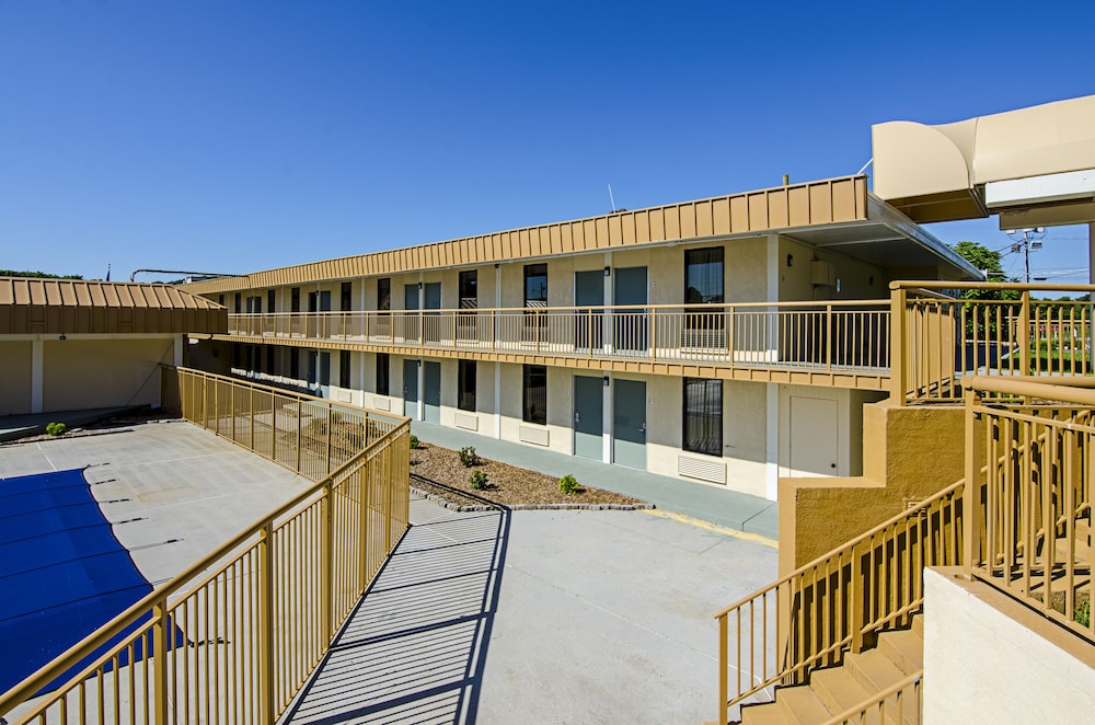 Travel Inn Bristol near State St - photo 13