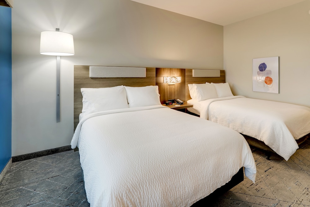 Holiday Inn Express Holly Springs Raleigh Area by IHG - photo 20