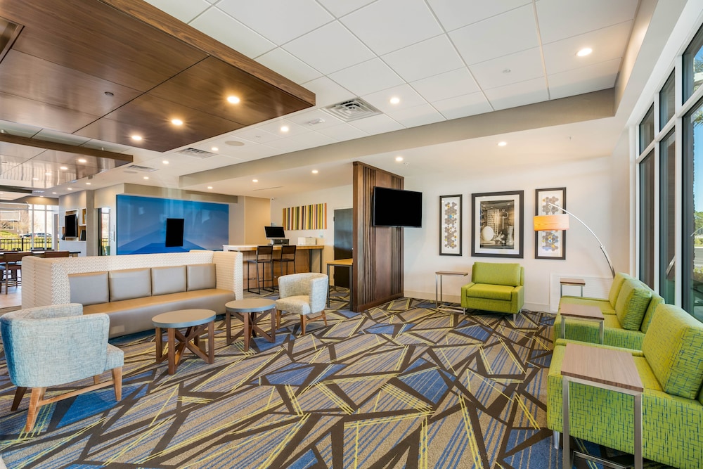 Holiday Inn Express & Suites Jacksonville Town Center by IHG - photo 21