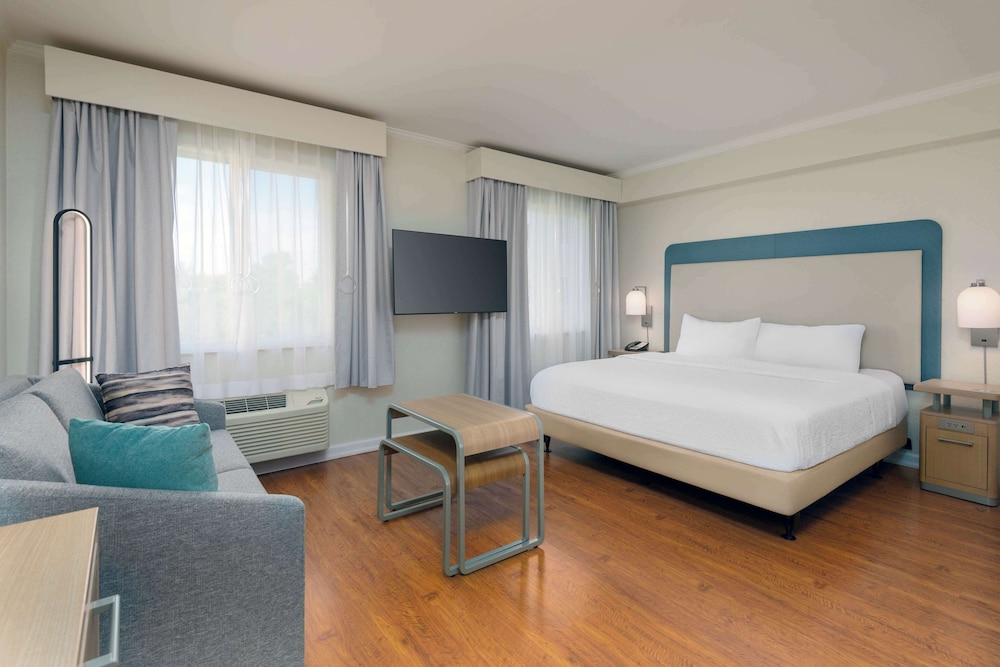 Homewood Suites by Hilton Bonita Springs Naples North - photo 25