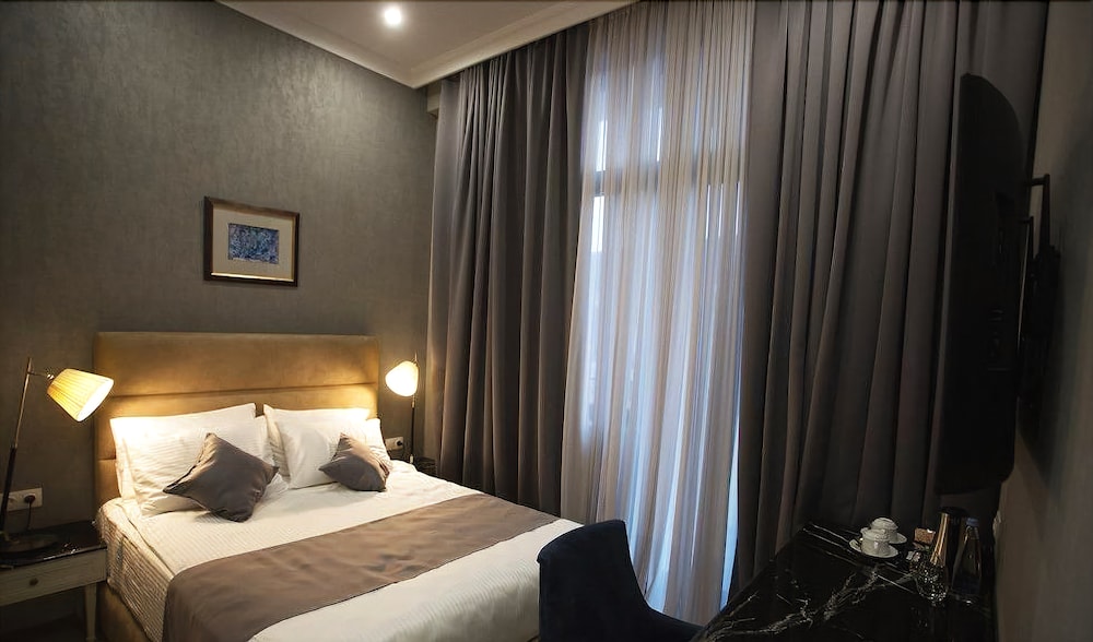 Lifferent Hotel & Spa