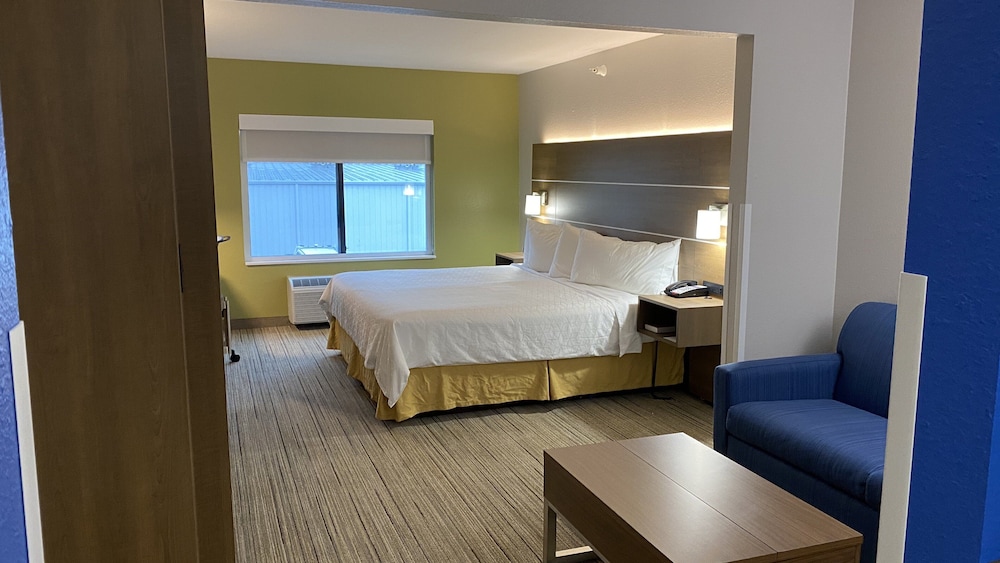 Holiday Inn Express Hotel & Suites Weston by IHG - photo 13