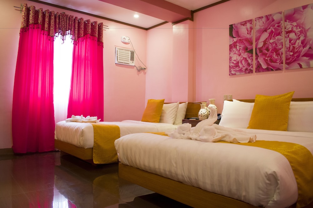 Royal Mansion Hotel — hotel in Tabaco