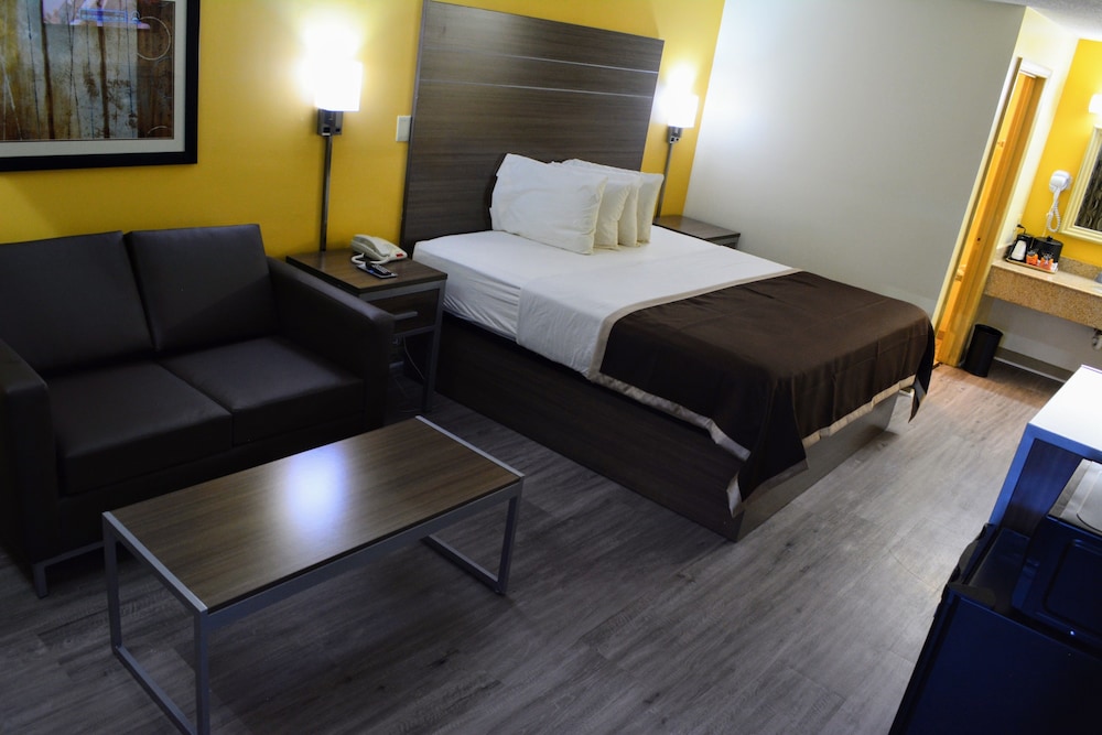 Southern Inn Lumberton - photo 7