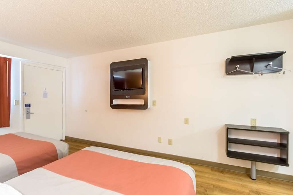 Motel 6 Crawfordsville IN - photo 26