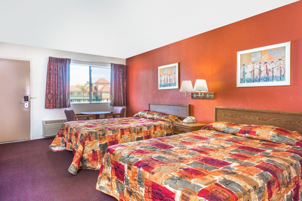 Superior Suites Phoenix Mesa - photo 12