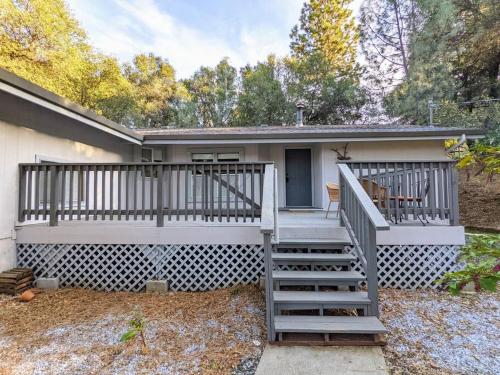 Home in Groveland near Yosemite NP — 4-Star Luxury Hotel in Groveland, United States