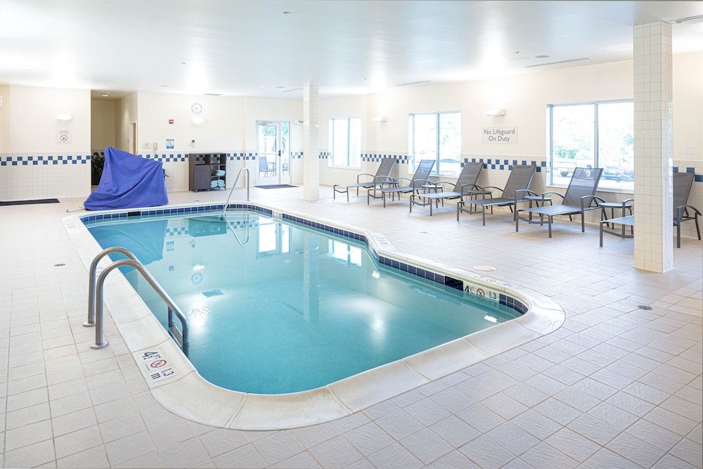 Fairfield Inn & Suites South Boston - photo 24