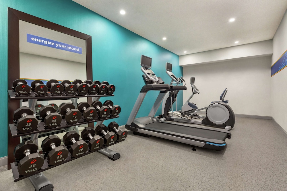 Hampton Inn Kansas City Blue Springs - photo 30