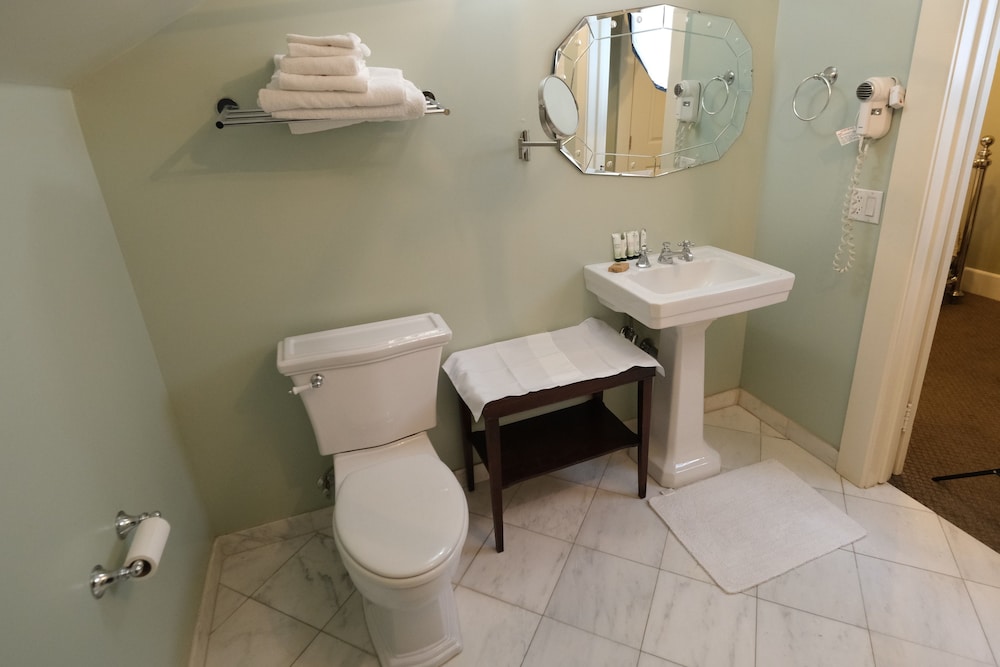 Arroyo Vista Inn - photo 22