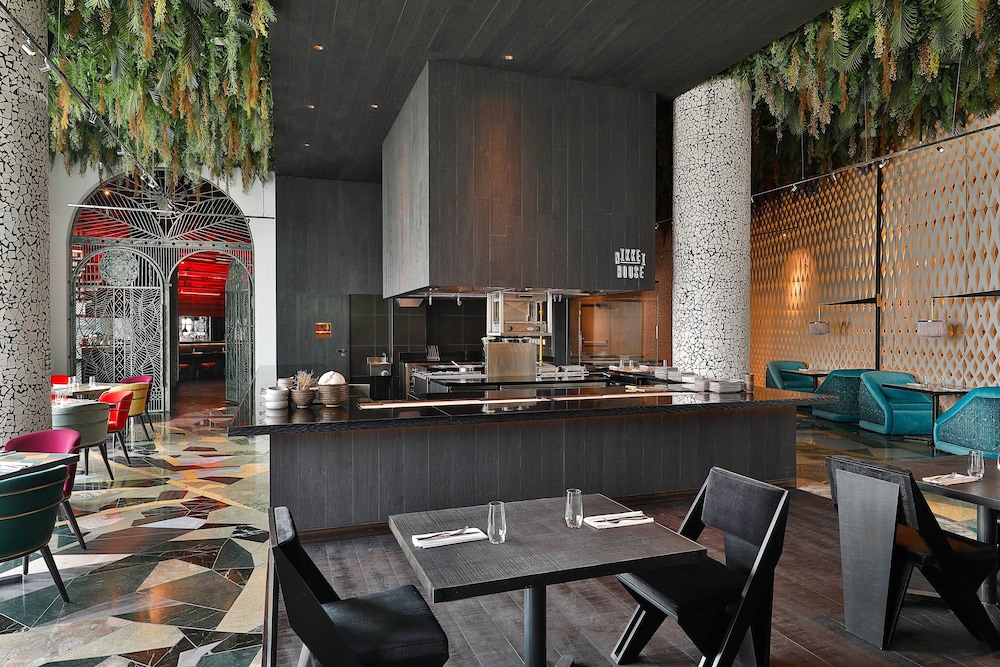 מזון ומשקאות