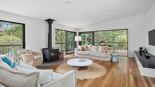 Barney's by the Bay — hotel in Booker Bay
