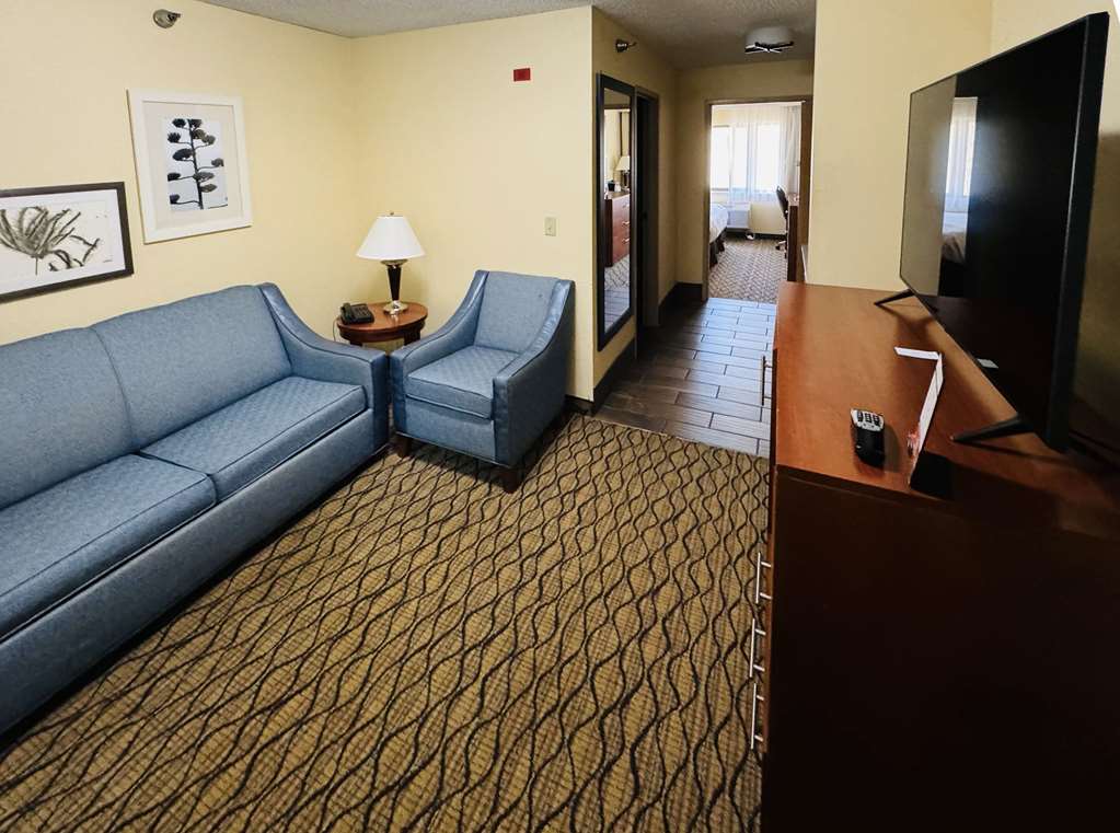Country Inn & Suites by Radisson Mishawaka IN - photo 11